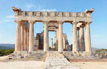 Fototapeta premium Temple entrance on Aegina