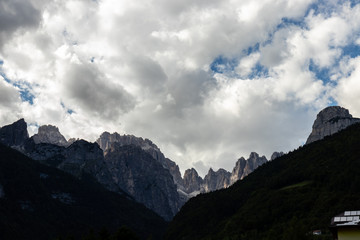 Sperone di roccia 4