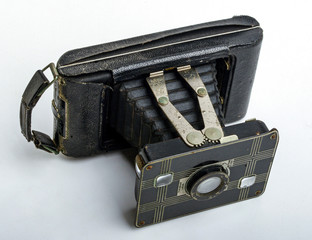 Collapsible vintage camera