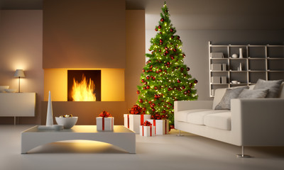Weihnachtsbaum im Raum mit Kamin und Sofa