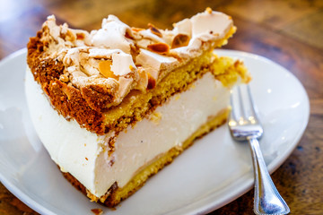 nut cake