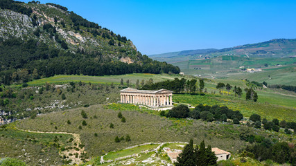 antyczna świątynia w Segesta, Sycylia