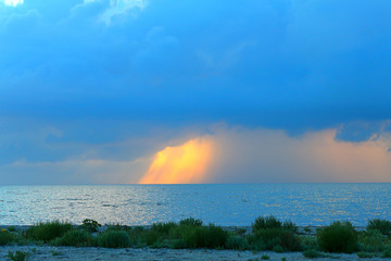 Beautiful sunrise over the sea