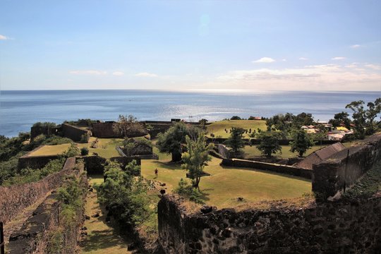 Guadeloupe, la c&ocirc;te vue du Fort Delgres