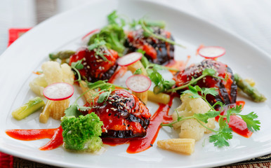 Creative vegetable appetiser, close-up, toned