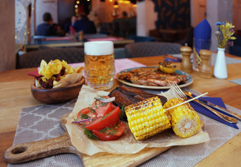 Potato chips and grilled goods, toned