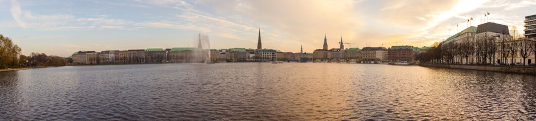 Fototapeta premium Hamburg Binnenalster Winter Abend