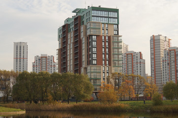 Obraz premium New building near the park