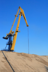 Construction crane