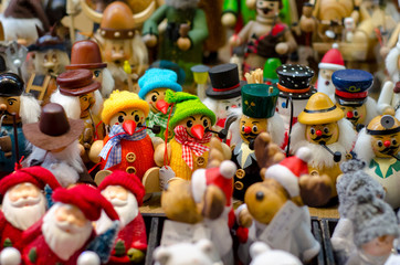 Fototapeta na wymiar Christmas toys at the fair.
