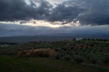 Temporale sulla campagna in Turchia