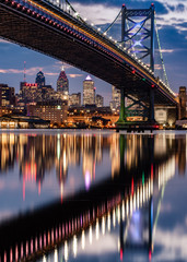 Ben Franklin bridge and Philadelphia skyline at night