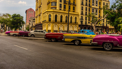 Naklejka na ściany i meble Havana Cars