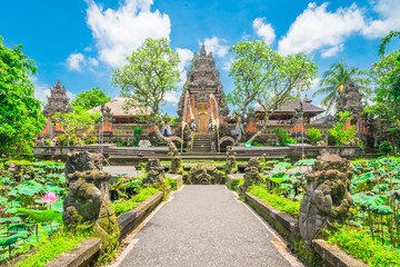 Indonesia Bali Hindu Temple 1 © 一鷹 森井