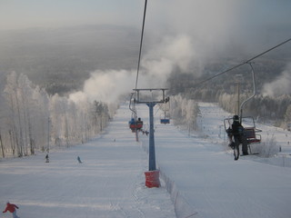 Fototapeta na wymiar ski lift in the mountains
