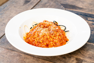 spaghetti bolognese pork