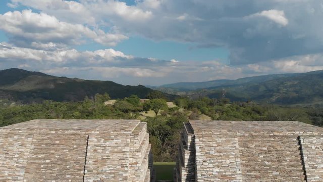 Guatemala, city Mixco viejo, piramides,