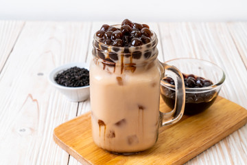 Taiwan milk tea with bubble