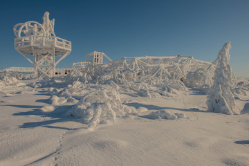 Ostantsy - an isolated array of rock, remaining after the destruction of the unstable part: the...