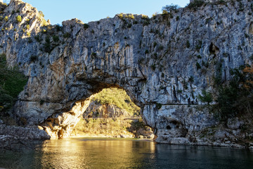 Fototapeta na wymiar Pont d'arc Ardèche