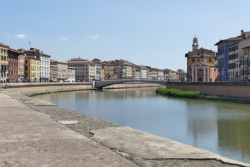 Fototapeta na wymiar Pisa - Ponte di Mezzo e Lungarno