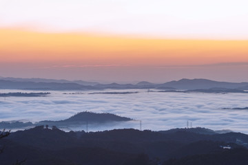 弥高山の雲海