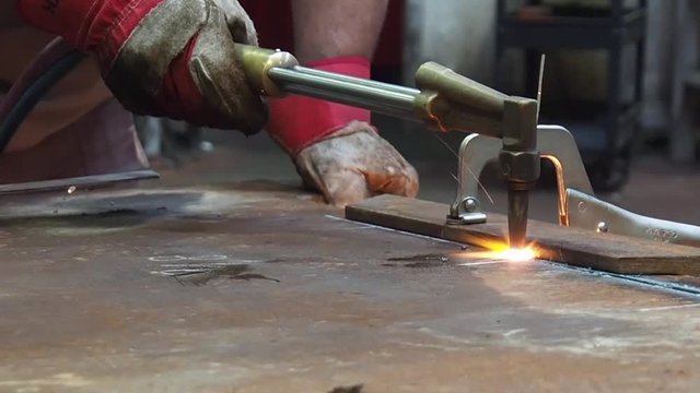 Metal cutting autogen