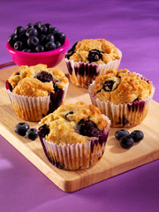 BLUEBERRY MUFFINS   CLOSE UP FOOD IMAGE