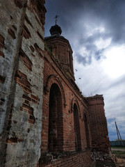 Naklejka premium Old ruined church
