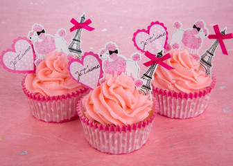 FRENCH CUPCAKES