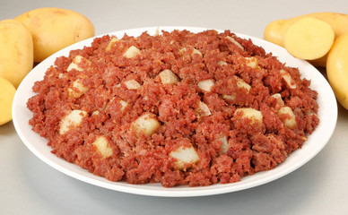 CORNED BEEF HASH  CLOSE UP FOOD IMAGE