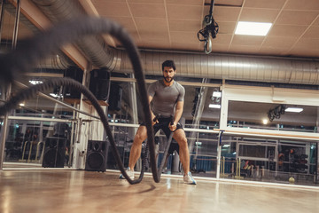 Personal trainer, allenamento in palestra