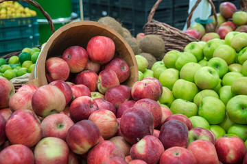 verious apples in Market stall. healthy food