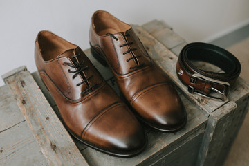 Groom's accessories