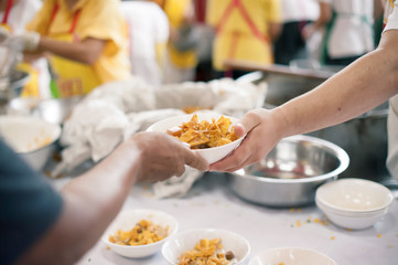 The hope of the poor is to eat food for survival in society : the concept of social inequality