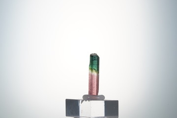 Turmalin, Tri-Color, Natürliche Endung, Brasilien, Rot-Gel-Grün,  Edelstein, Mineral, 