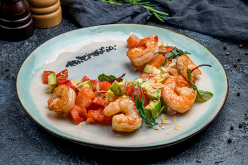 Salad with shrimp and salmon