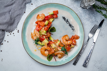 Salad with shrimp and salmon