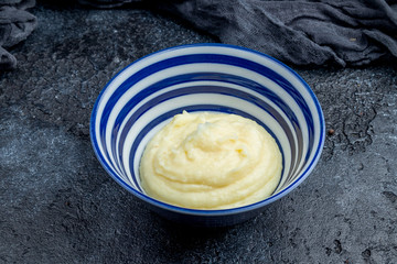 mashed potatoes on bowl