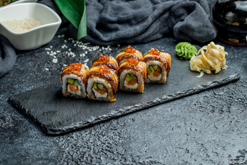 roll Canada with eel