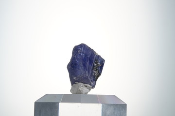 Tansanit, Blau, Bruch, Kristall, Edelstein, Tansania, Mineral, Kristall, Schmuckstein
