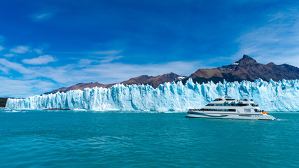 Los Glaciares National Park in El Calafate(Argentina)