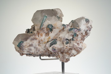 Turmalin, Blau-Rot, Stufe, Quarz, Brasilien, Edelstein, Mineral
