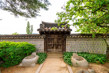 Traditional Korean house of Oriental paintings artist Woonbo