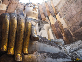 Wat Si Chum is a temple where Phra Atchana