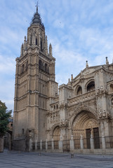 Obraz premium The Primate Cathedral of Saint Mary of Toledo, one of the three 13th-century High Gothic cathedrals in Spain and considered the magnum opus of the Spanish Gothic style