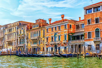 Obraz premium Godolas and beautiful old palaces of Venice, the Grand canal