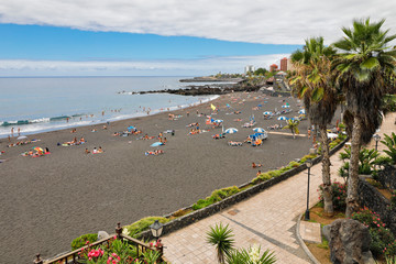 Strand Szene am Meer Playa Jardin Teneriffa Kanaren