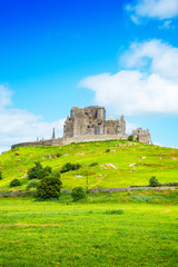 Fototapeta na wymiar Rock of Cashel and ancient castle, Ireland