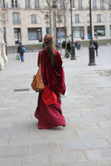Naklejka premium Red dressed woman